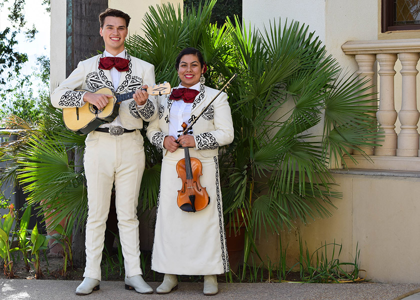 Mariachi duo