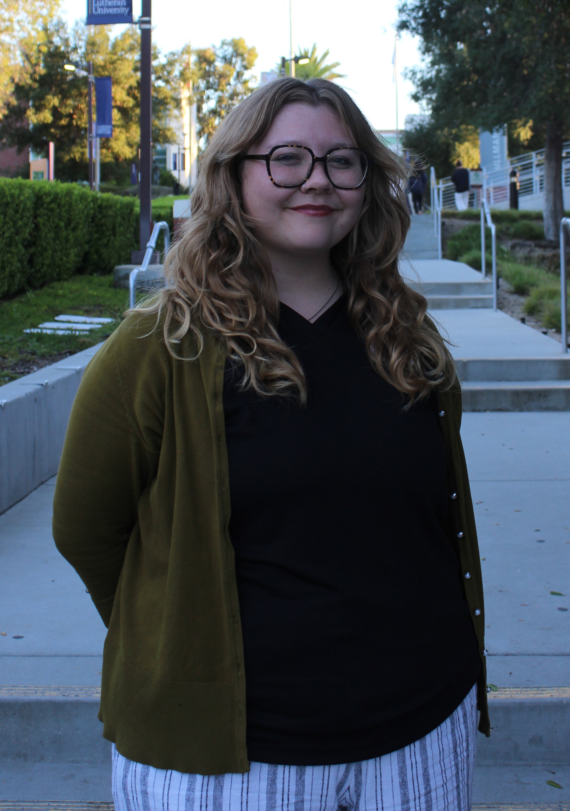 Ely Nesper 25 Ely Nesper 25